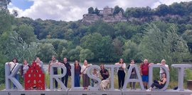 Team des IFD vor einem Karlstadt-Schriftzug