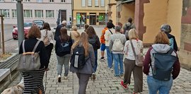 Team des IFD Schweinfurt bei einer Stadtführung in Karlstadt