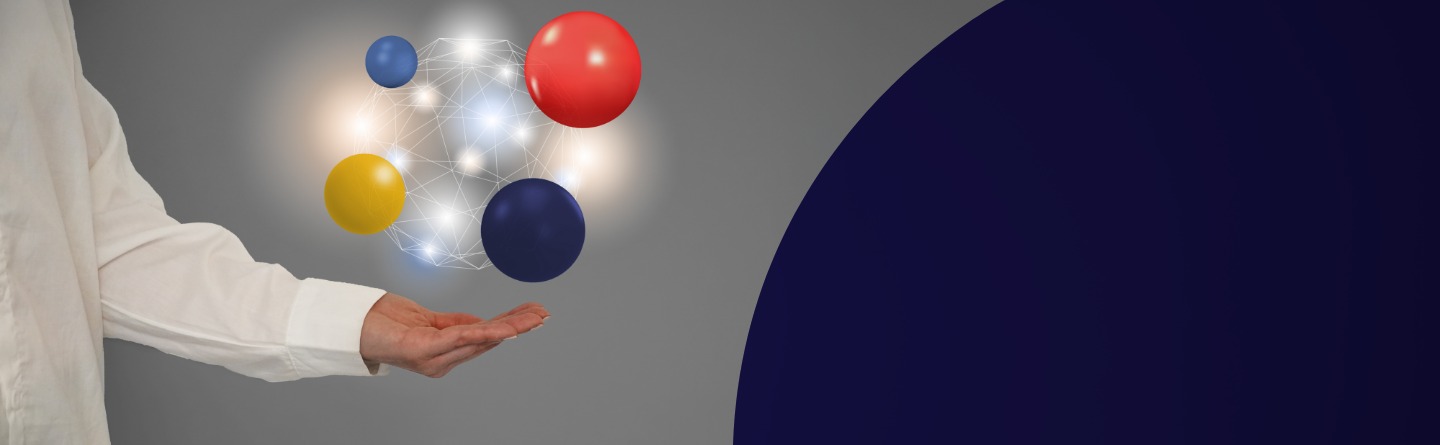 Hand über welcher ein visuell bearbeitetes ifd Logo schwebt 